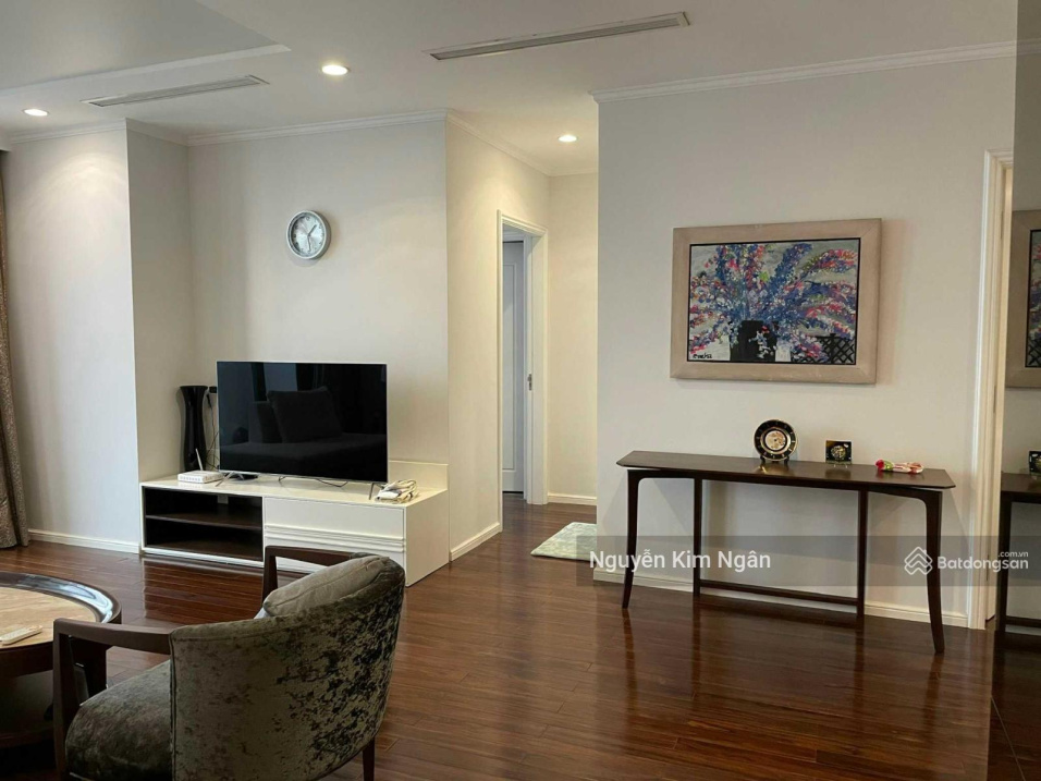 Bright 3-Bedroom Royal City Apartment with Balcony