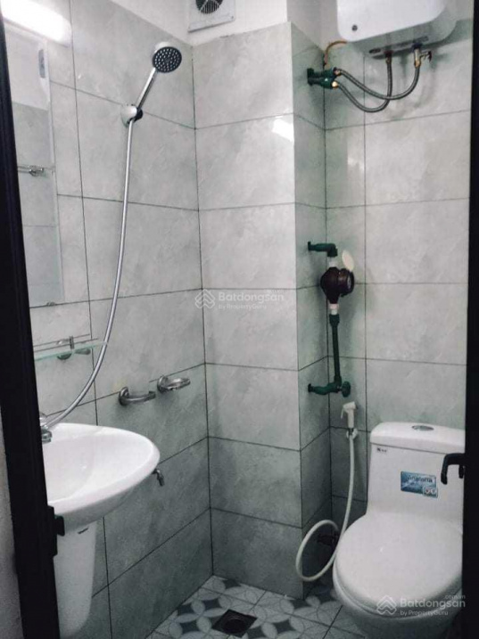Private Room with Balcony in Thanh Xuan