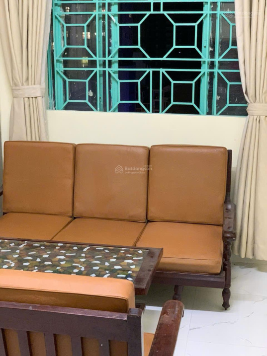 Spacious 2-Bedroom Apartment near Coopmart and University
