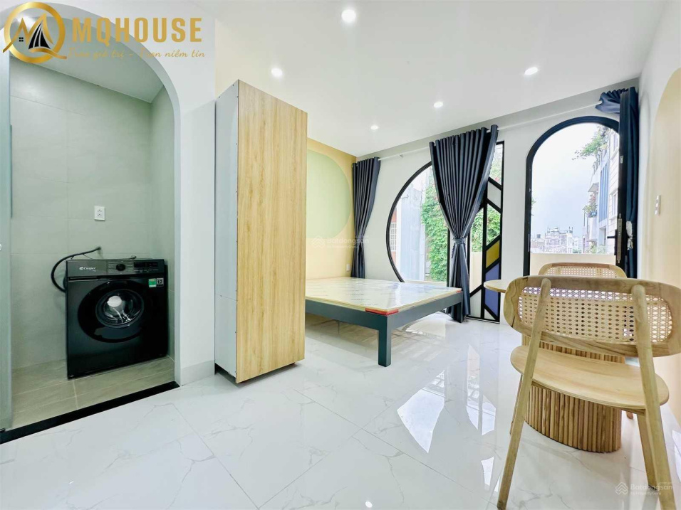 Modern Studio with Designer Interior Near City Center