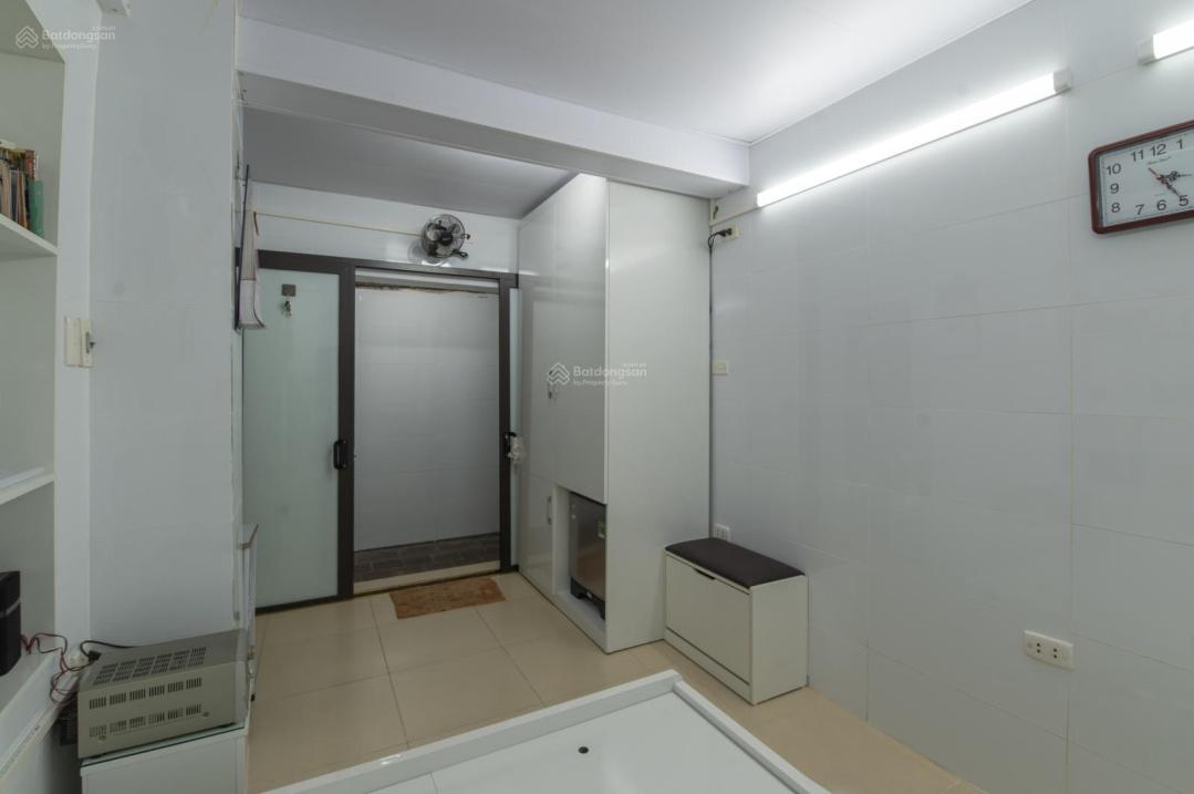 Furnished Studio Near Hoan Kiem Lake