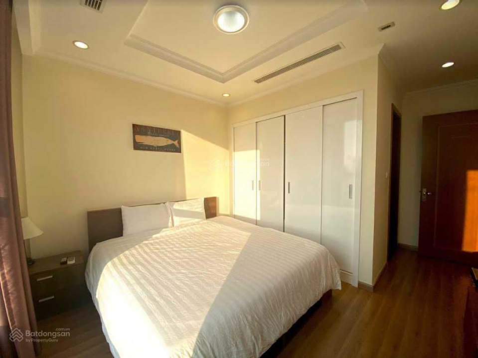 Modern 1-Bedroom Apartment in Vinhomes Nguyen Chi Thanh
