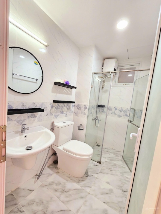 Condo Riverside Apartment in Q8 Near Van Hien University