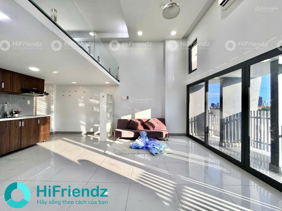Modern Loft-Style Mezzanine Apartment with Full Furnishings