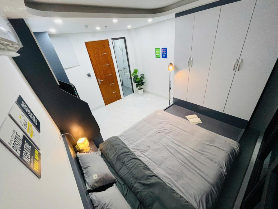 Modern Studio Apartment Near West Lake