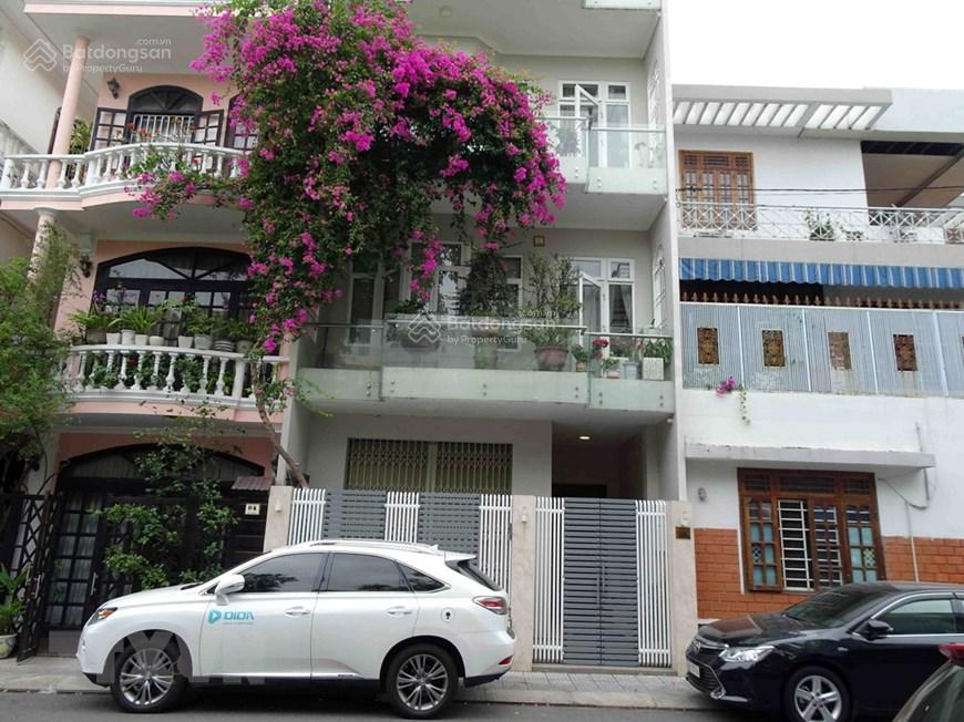 Newly Built House near Hoang Cau - 5 Floors with Garage