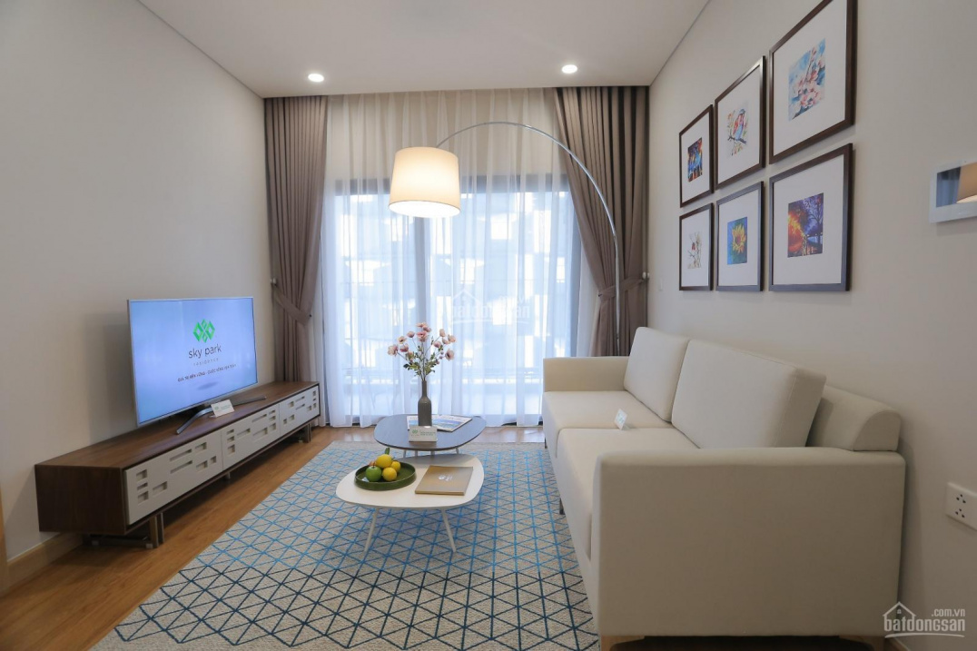 Modern 2-Bed Apartment at Sky Park