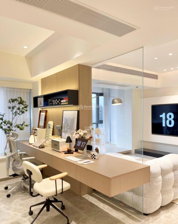Modern 100m² Apartment with 3 Bedrooms, High-End Amenities
