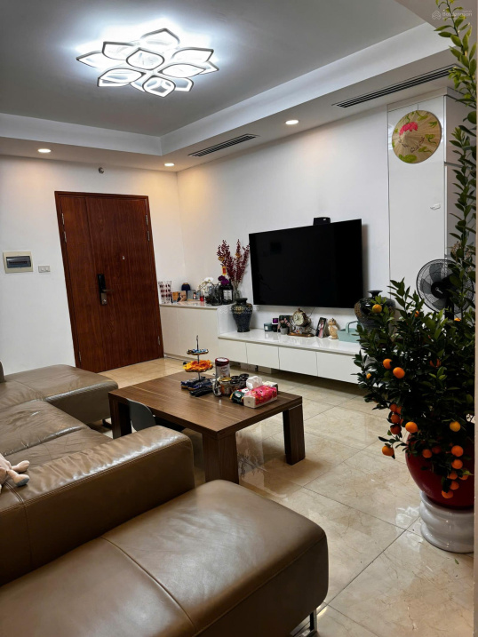 Spacious 3-Bedroom Apartment at Hà Nội Center Point