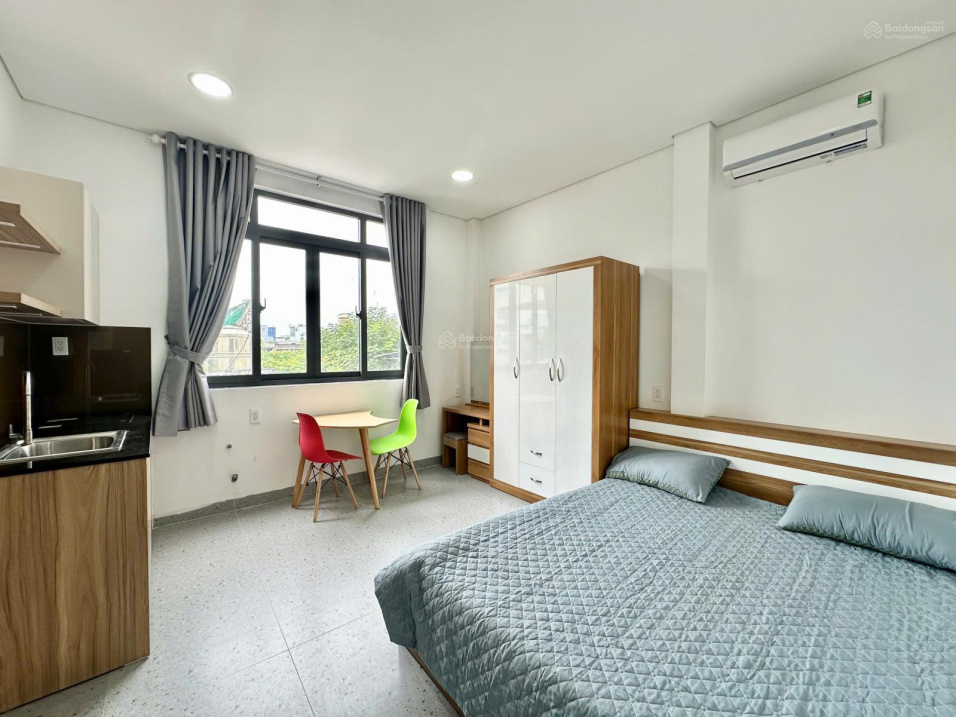 Modern Studio Apartment Near Tao Dan Park