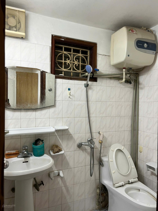 Cozy Studio Apartment Near Hoang Quoc Viet