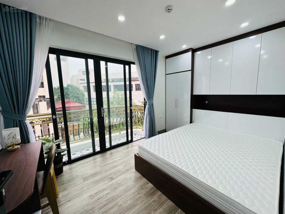 Modern Studio and 1-Bed Apartments near West Lake