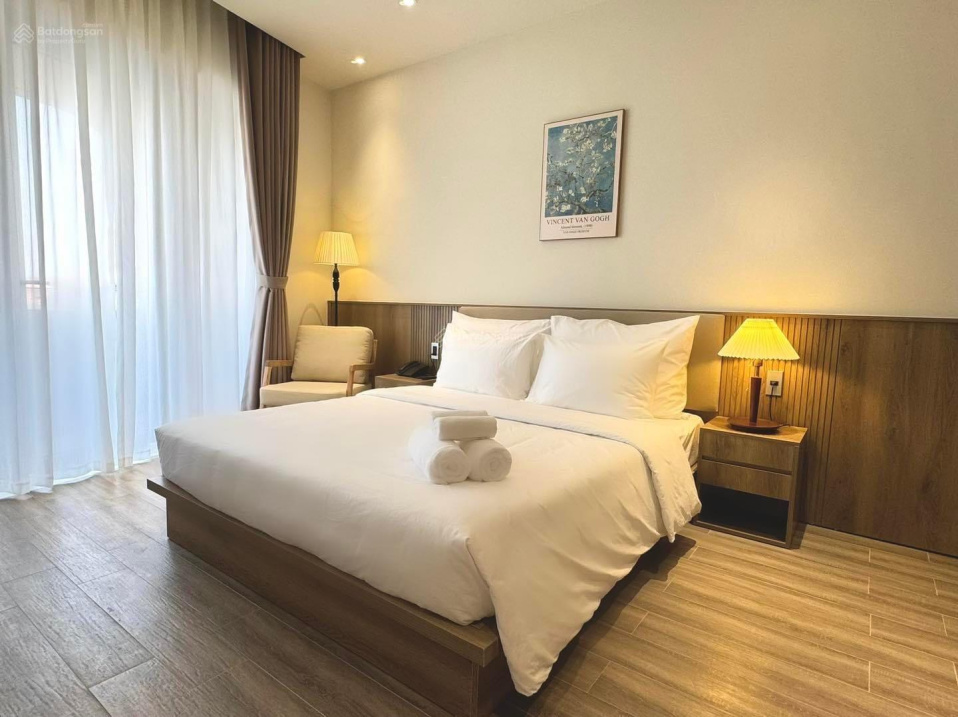 Modern 1-Bedroom Apartment with Parking in Ha Dong