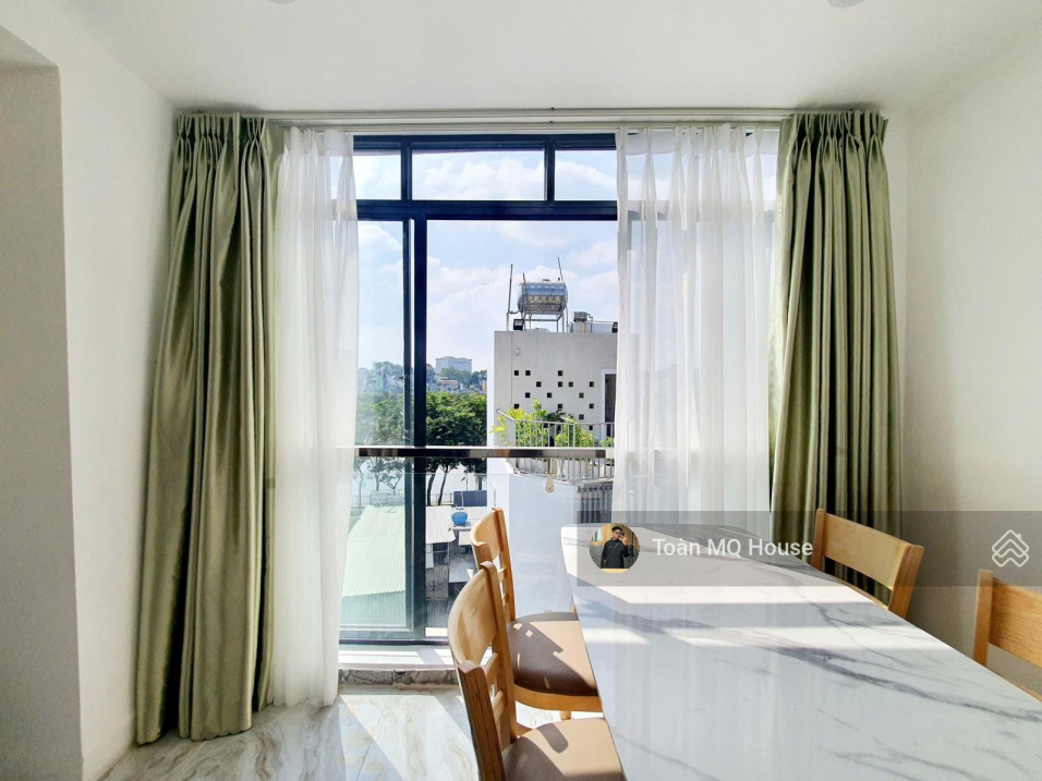 Modern 40m² Apartment with City View