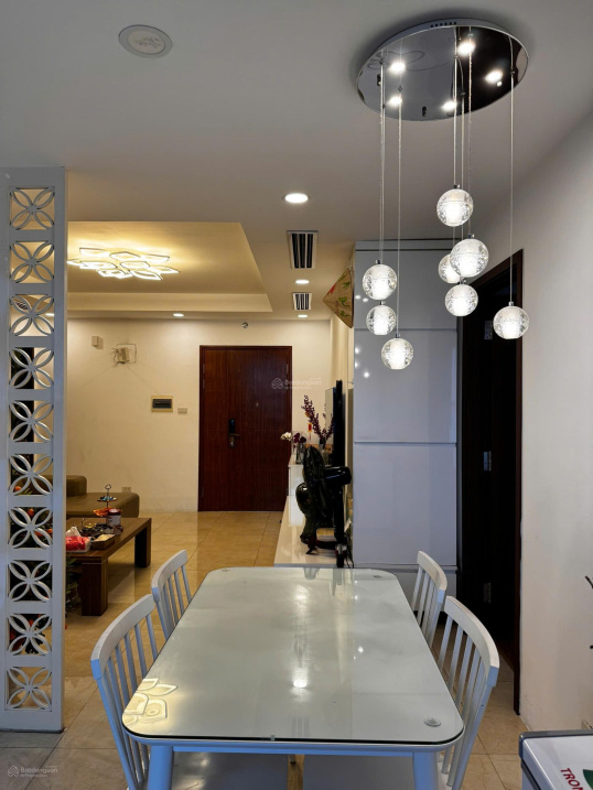 Spacious 3-Bedroom Apartment at Hà Nội Center Point