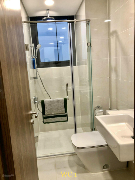 Eco Green Apartment: Spacious 2-Bedroom with Panoramic City View