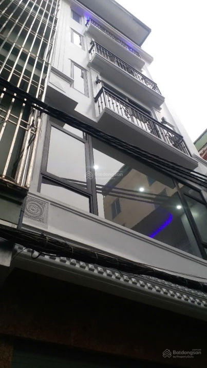 5.5-Floor Townhouse with Elevator in Trung Yen