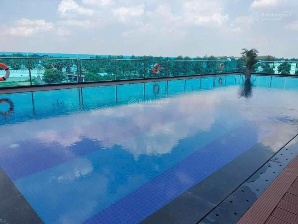 Modern 2BR Apartment Near Industrial Park