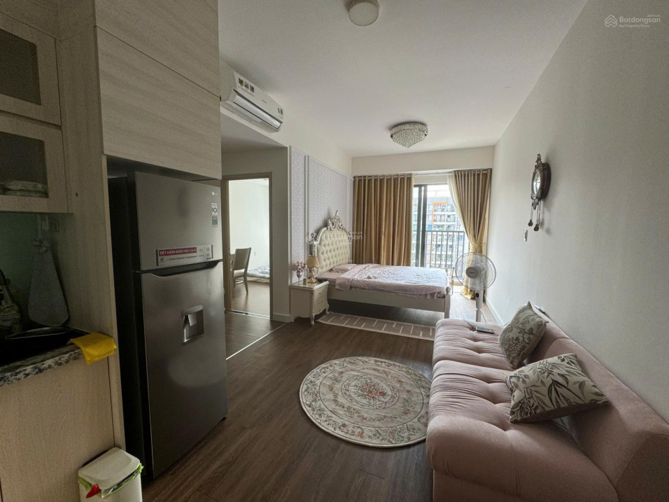 Modern 1-Bedroom Apartment with Safira Khang Dien