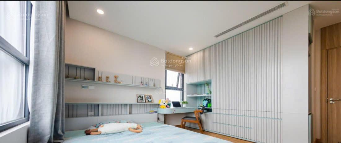 Modern 120m² Apartment with 3 Bedrooms