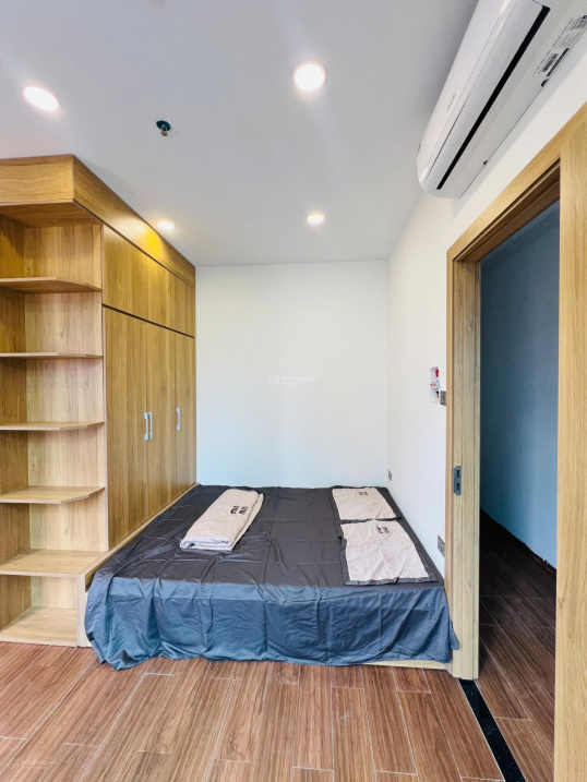 Modern Studio Apartment with Elevator and Full Amenities