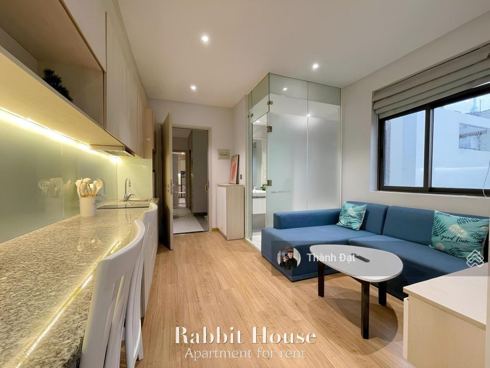 Modern 1-Bedroom Apartment with City View