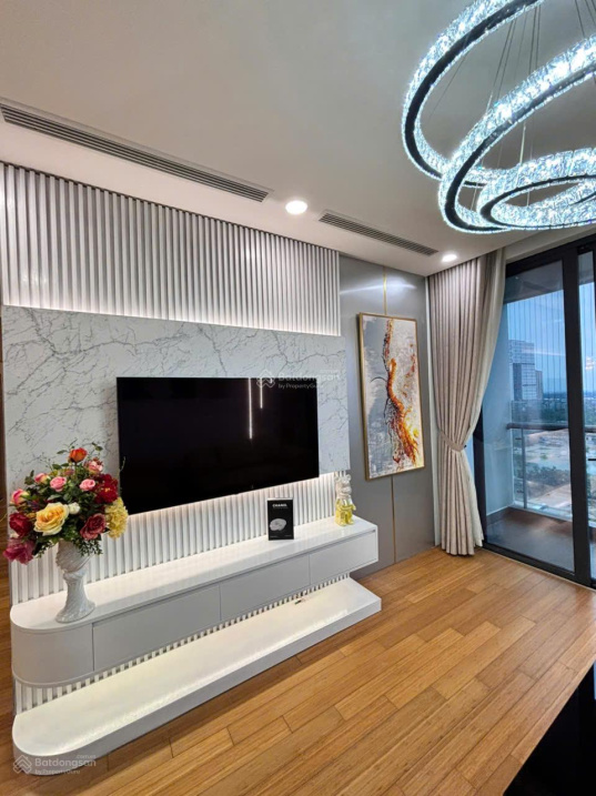 Modern Apartment with Designer Interior in My Dinh