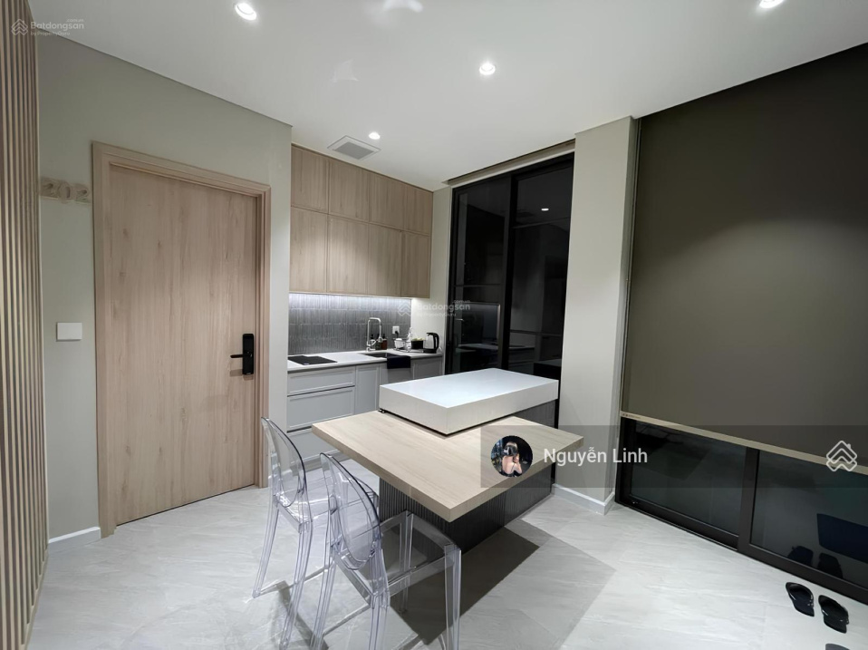 Modern 75m² Two-Bedroom Apartment with Designer Interior