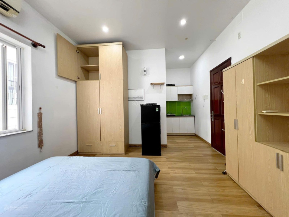 Modern 35m² Mini Apartment with Kitchen