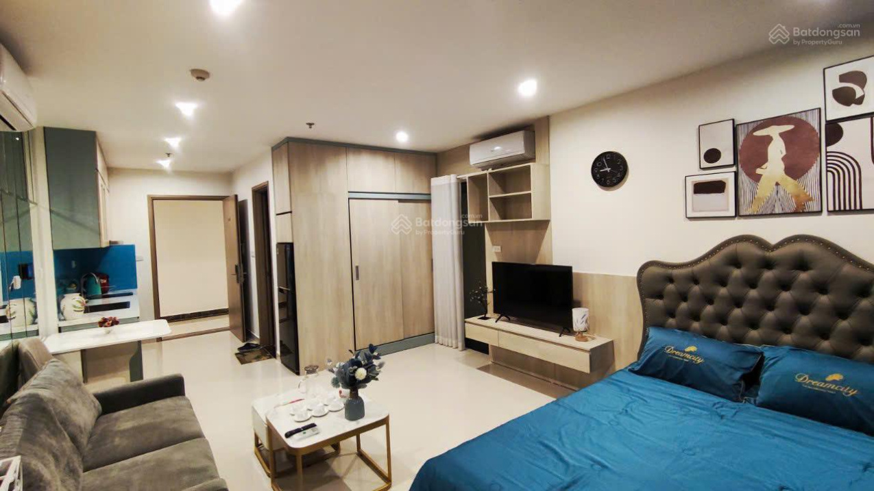 Modern Studio Apartment with Full Furnishing