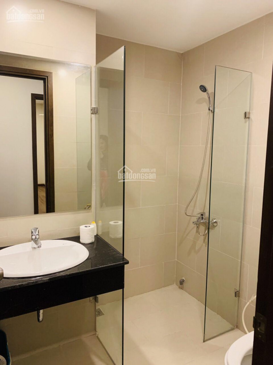 Modern 3-Bedroom Apartment with Balcony in Hanoi