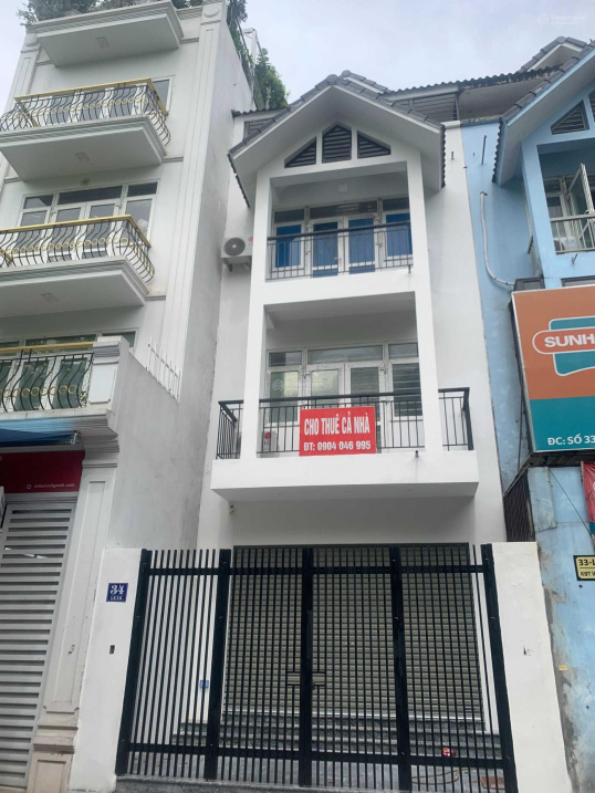 Spacious Villa with Modern Design for Rent