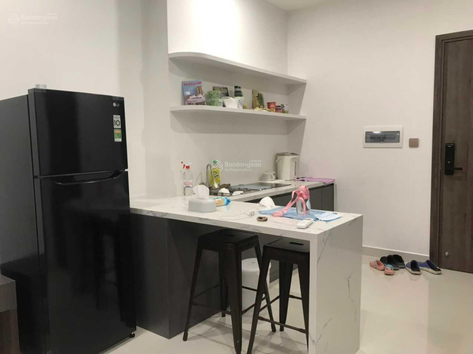 3-Bedroom Apartment with Pool View, Fully Furnished