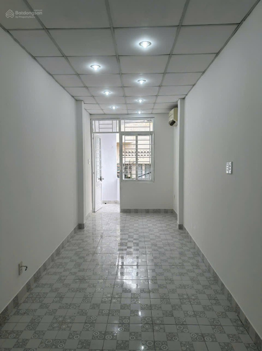Modern 2-Bedroom House in Phu Nhuan District