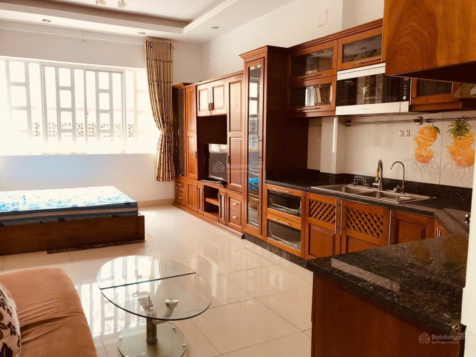 40m² Studio with Washing Machine in District 3