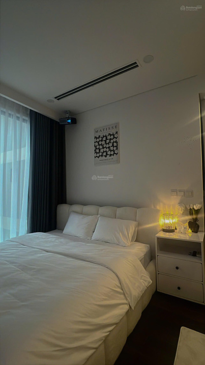 Modern Studio Apartment in Masteri West Heights, Fully Furnished