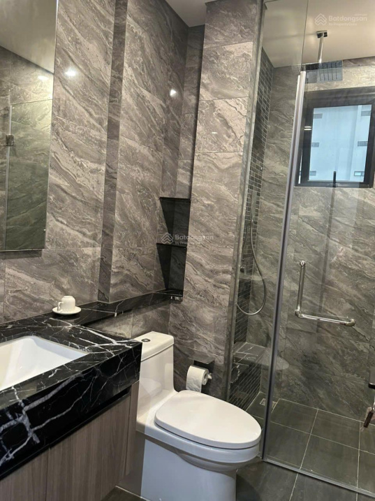 Spacious 3-Bedroom Apartment at Heritage West Lake