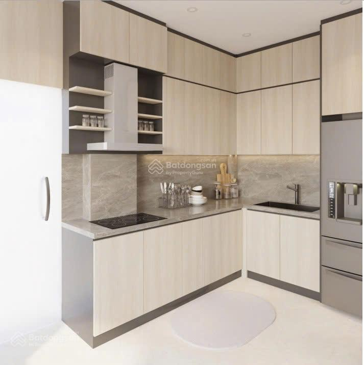 Modern 5-Floor House with 4 Bedrooms