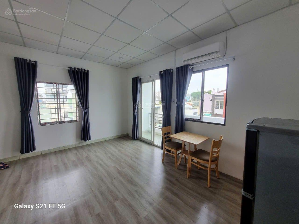 Modern Studio Apartment with Full Furnishings at Nguyen Thi Dinh