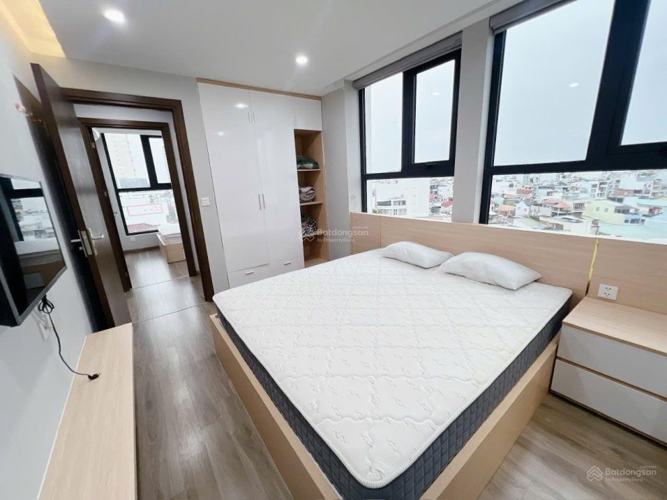 HUD Building Apartment: Modern, Fully Furnished 1-2 Bedroom Unit