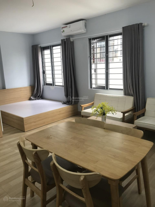 Modern Studio Apartment near University