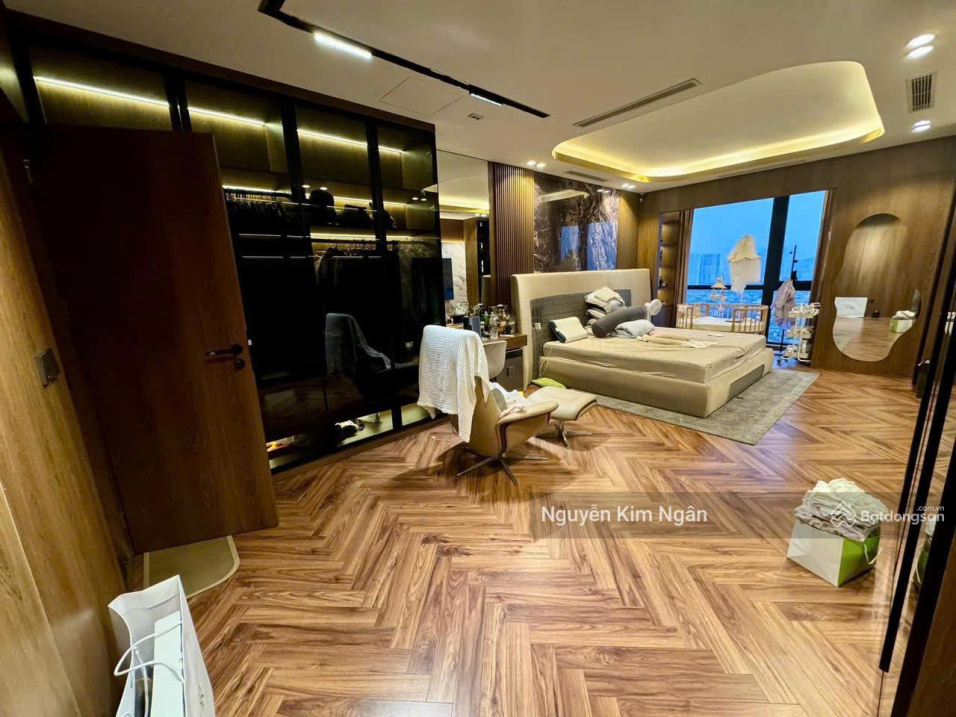 Spacious 133m² Apartment with 3 Bedrooms
