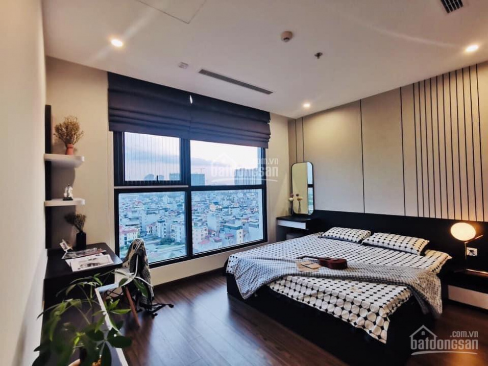 Modern 80m² Apartment with City Views