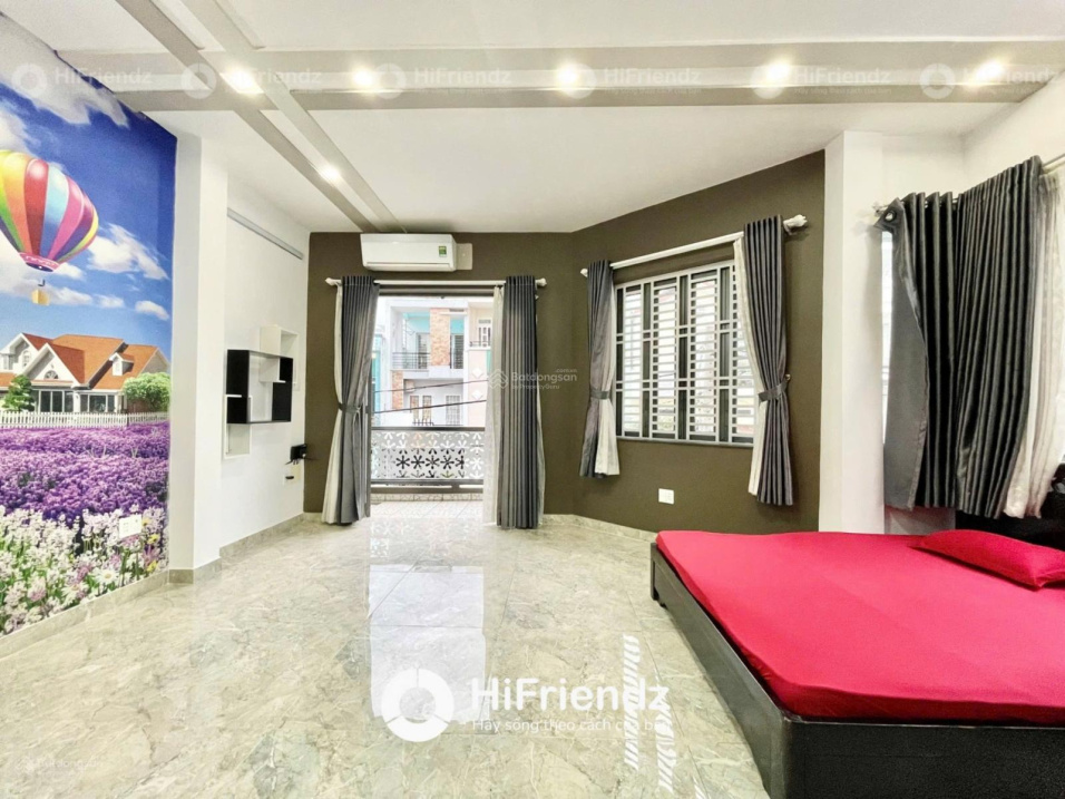 Designer Studio Apartment Near Phu Lam Park