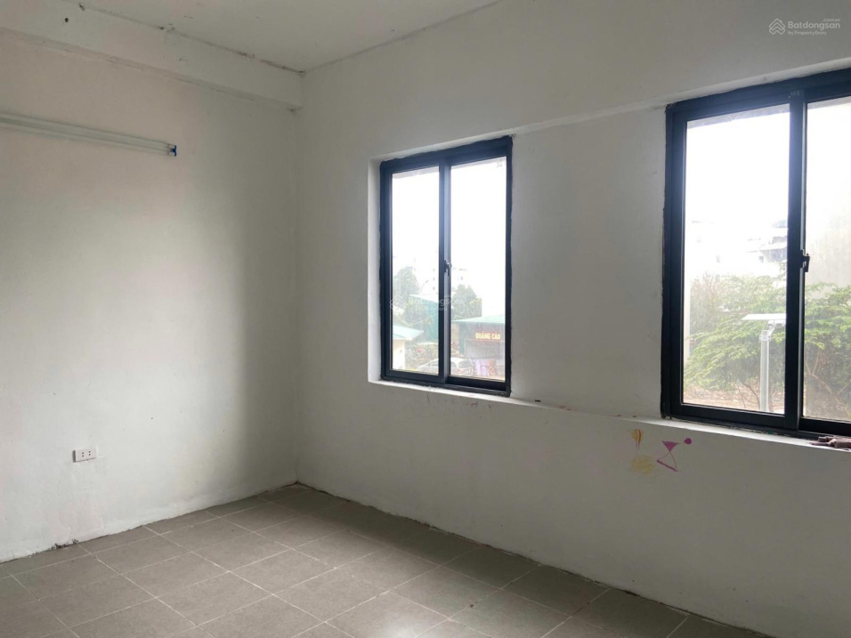 75m² Two-Story House for Office or Residence