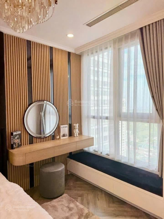 Modern 55m² Apartment with 2 Bedrooms, West Lake