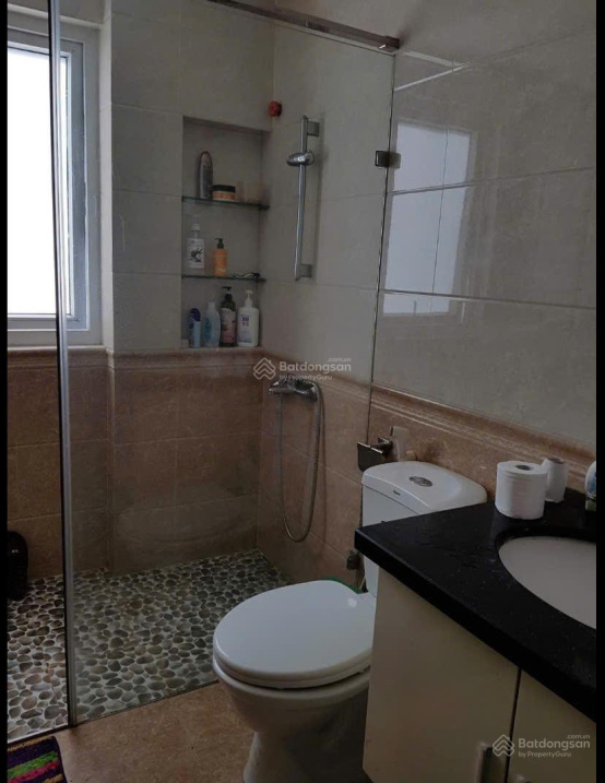 Modern 65m² Apartment with 2 Bedrooms in Ba Dinh