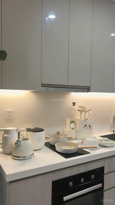 Modern Studio Apartment in Masteri West Heights, Fully Furnished