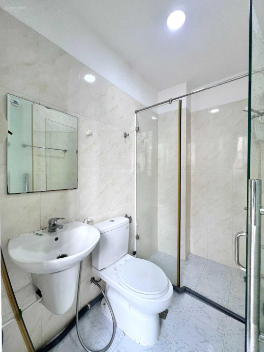 Modern Studio Apartment in District 3 Location