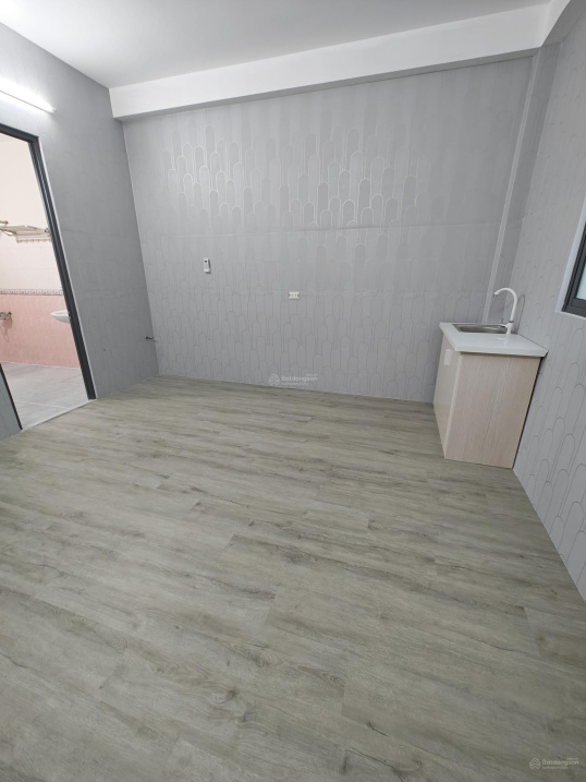 Modern Room with Private Bathroom Near Etown